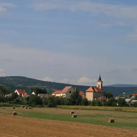 Fontana Vendeghaz Gasthof