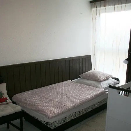 Fontana Vendeghaz Tát