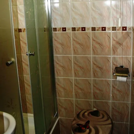 Fontana Vendeghaz Tát